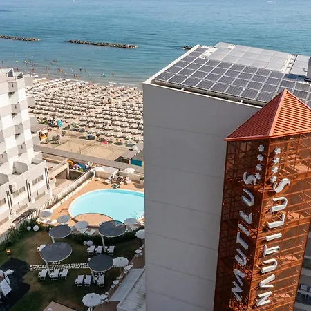 Hotell Nautilus Family Pesaro
