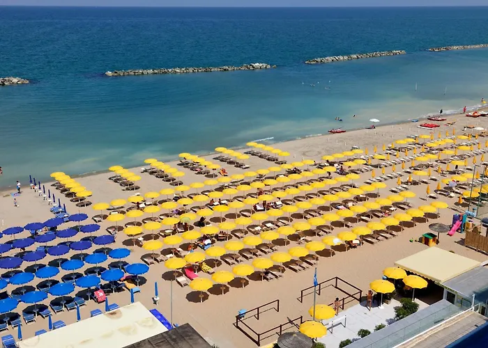 Nautilus Family Hotel