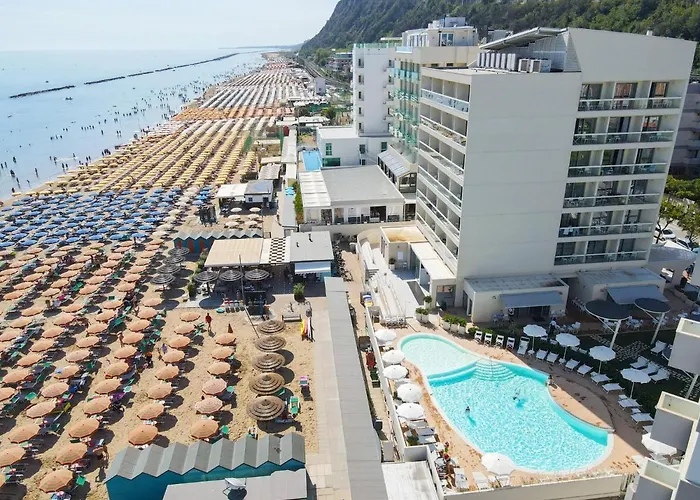 挪特乐思家庭酒店