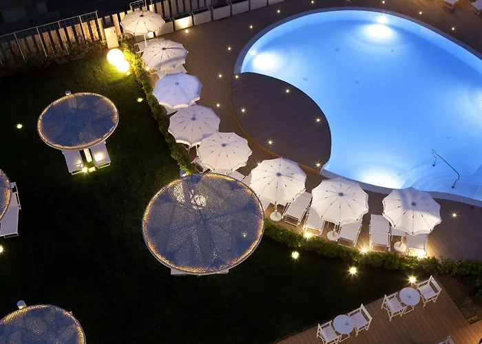 Hotel Nautilus Family 4*