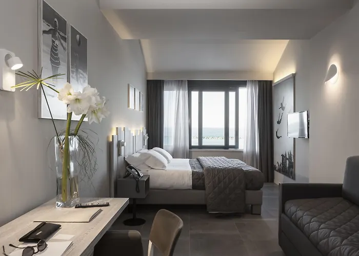 Nautilus Family Hotel 4*