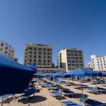 Nautilus Family Hotel 4*