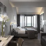 Nautilus Family Hotel 4*