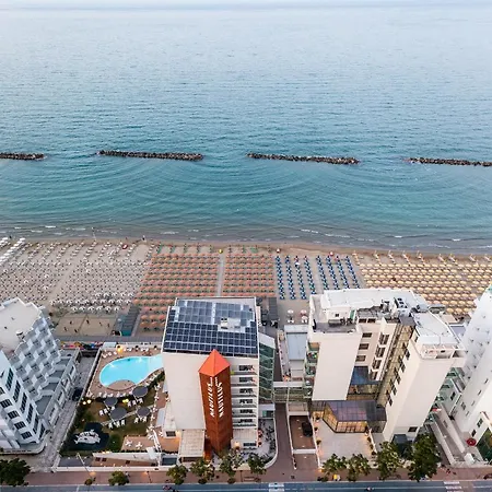 Nautilus Family Hotel Pésaro