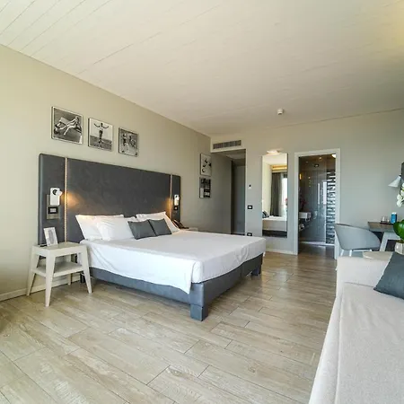 Hotel Nautilus Family