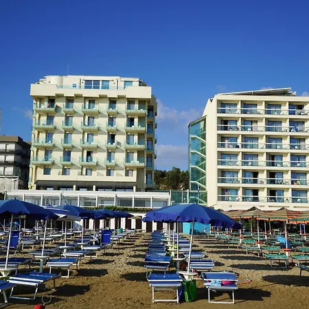 挪特乐思家庭酒店 酒店
