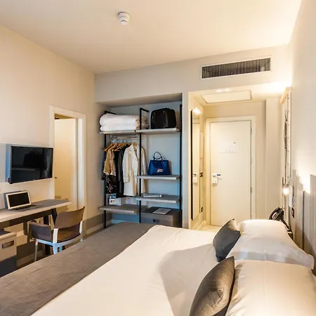 Nautilus Family Hotel Pésaro