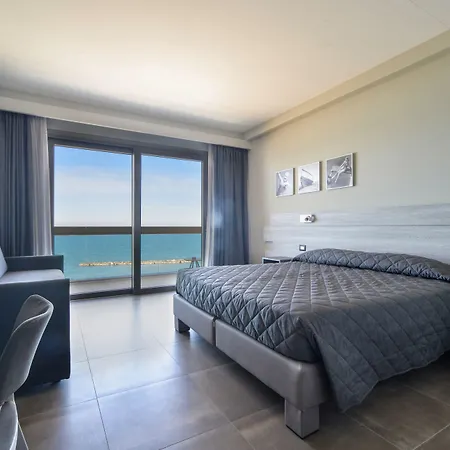 Nautilus Family Hotel Pésaro