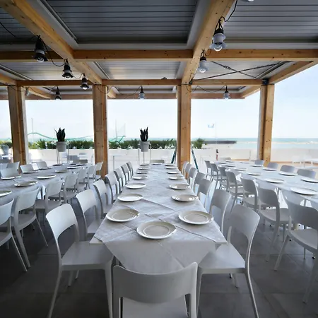 Nautilus Family Hotel 4*