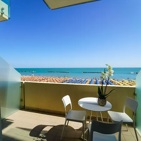 Nautilus Family Hotel Pésaro