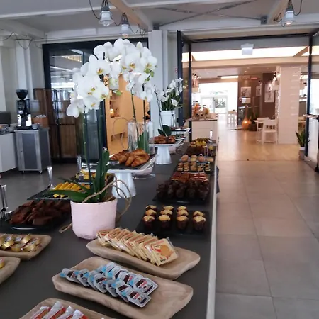 Nautilus Family Hotel Pésaro