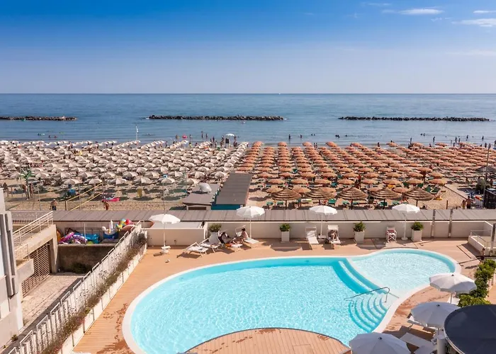 Nautilus Family Готель 4*