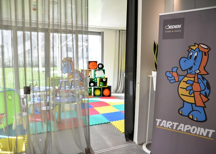 Готель Nautilus Family 4*