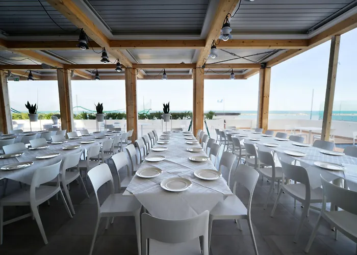 Nautilus Family Hotel 4*